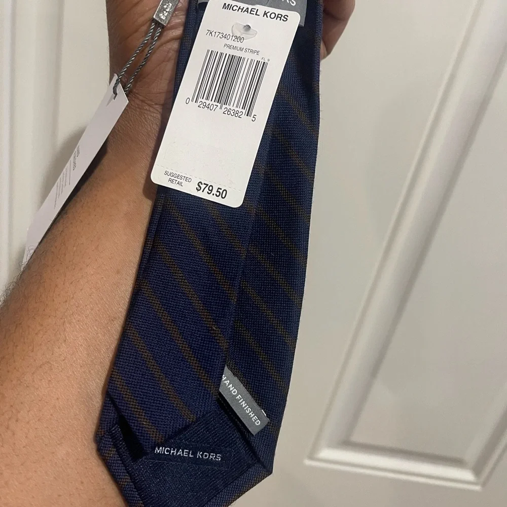NWT Michael Kors Navy Tie with Brown Diagonal Stripe Sz OS - Picture 5 of 14